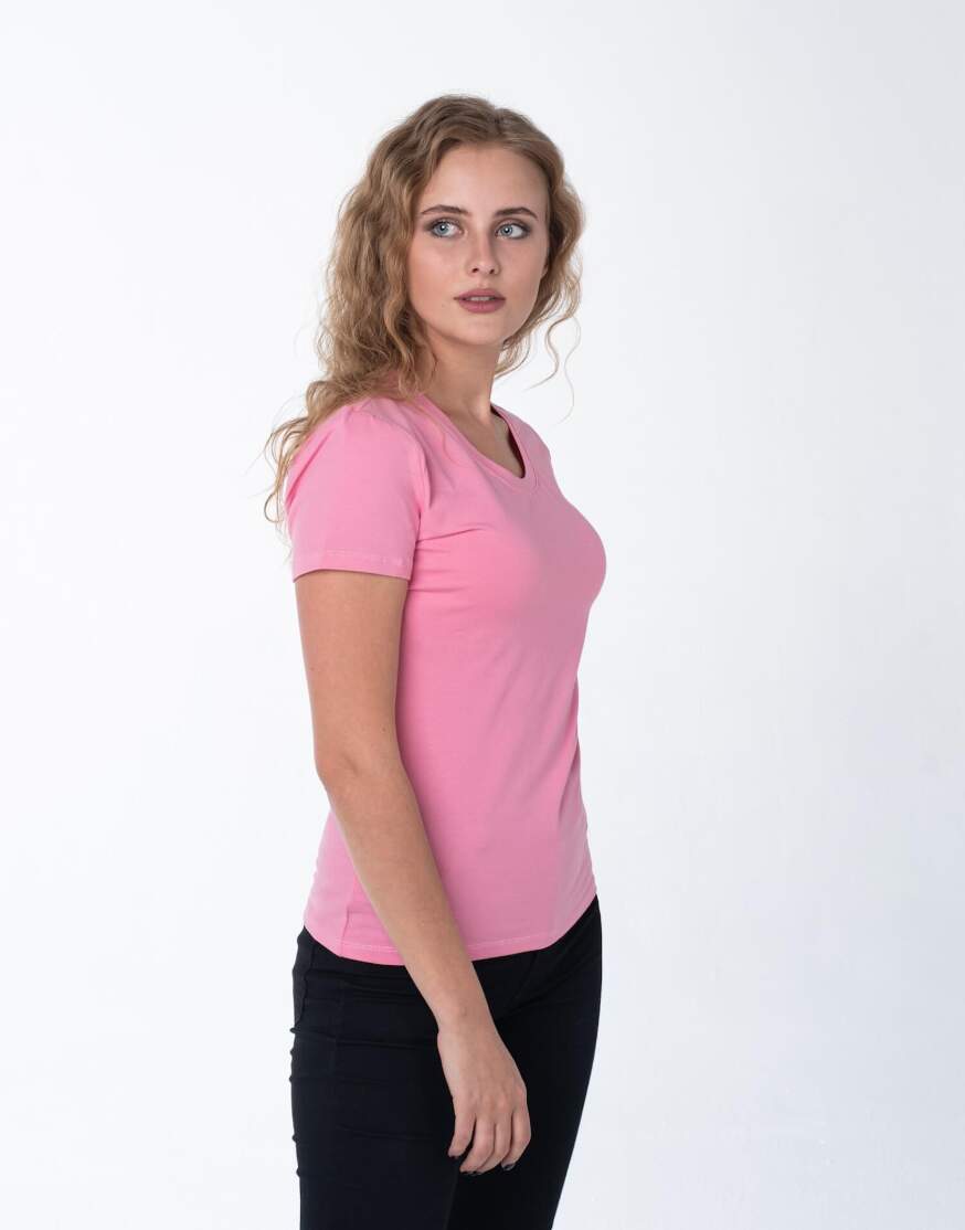 Женская розовая футболка оптом